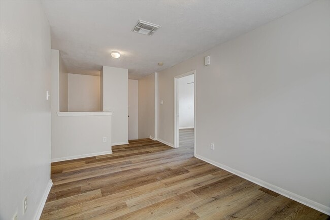 Photo - 13983 Maximos Dr