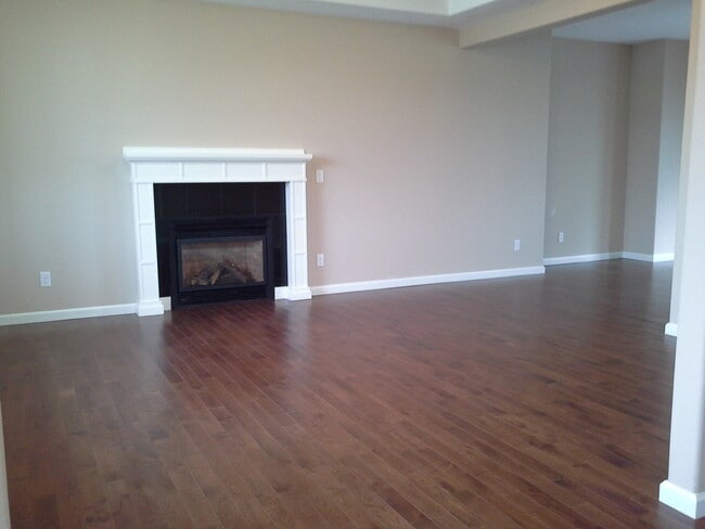 Photo - Conveniently Located and Comfortably Sized!