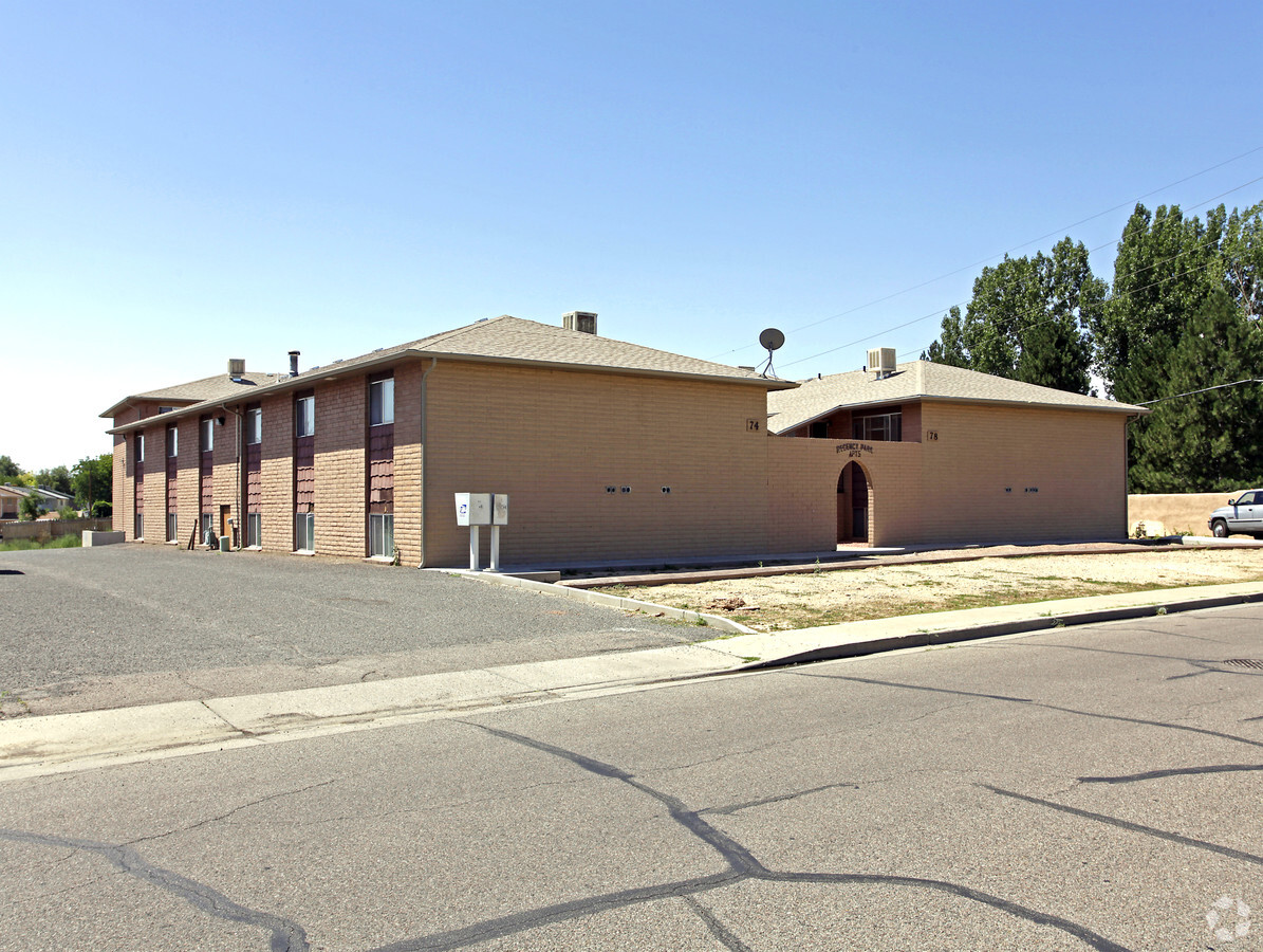 Photo - Regency Park Apartments