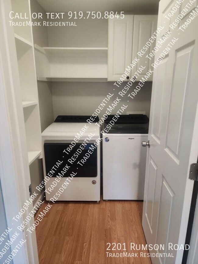 Charming 2Bedroom, 1Bathroom Home 800 House Rental in Raleigh