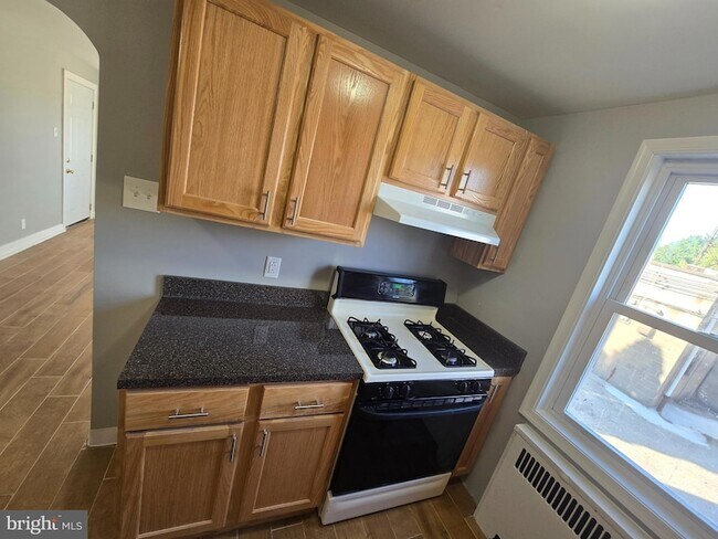Photo - 7504 Greenhill Rd