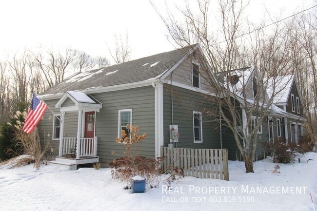 Photo - 182 Madbury Rd