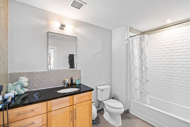 Photo - 1501 Commonwealth Ave Unit 103