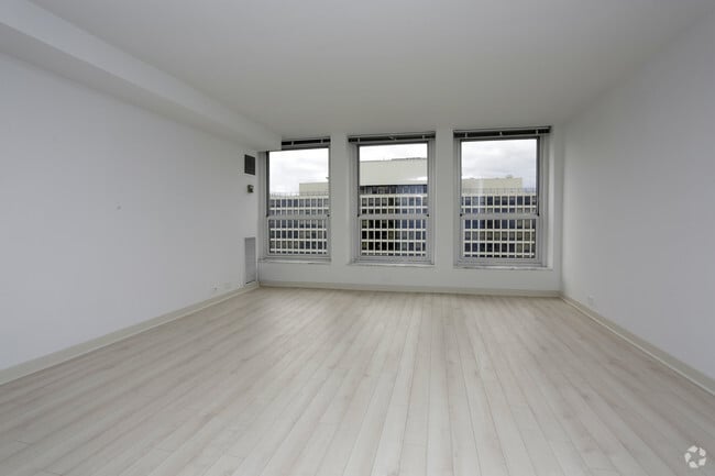 1 BR, 1 BA - living room