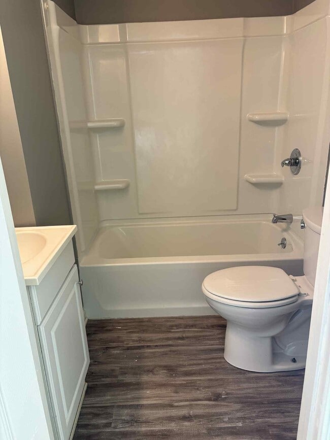 Photo - 91 Russell St Unit 2nd floor