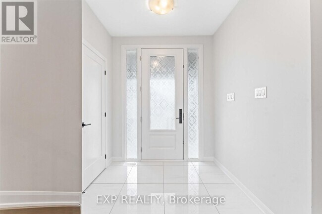 Photo - 700 Coast Cir