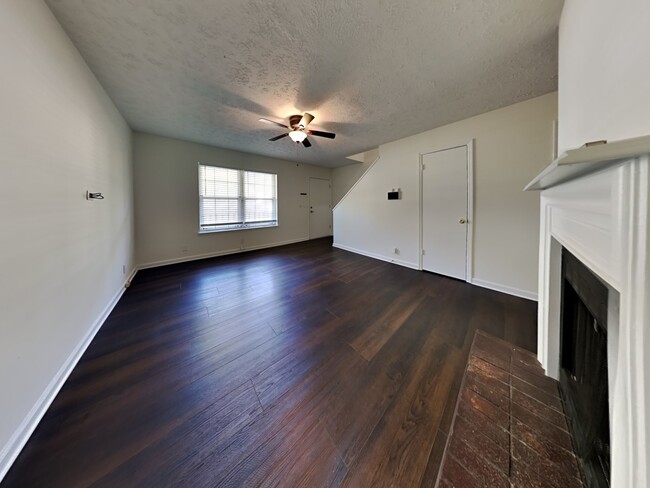Photo - 1012 Patio Dr