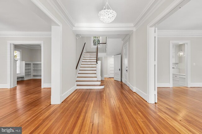 Photo - 4201 Bradley Ln