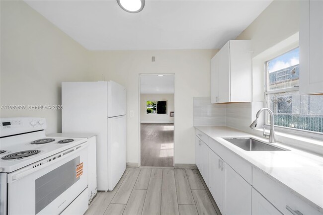 Photo - 2025 Fillmore St