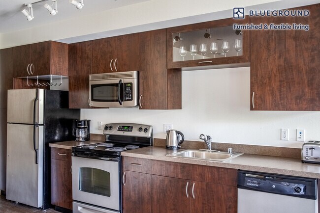 Photo - 3920 Stone Way N Unidad FL4-ID624