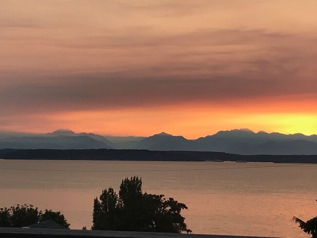 Photo - Stunning Sound & Olympic Mountain View Home in North Admiral