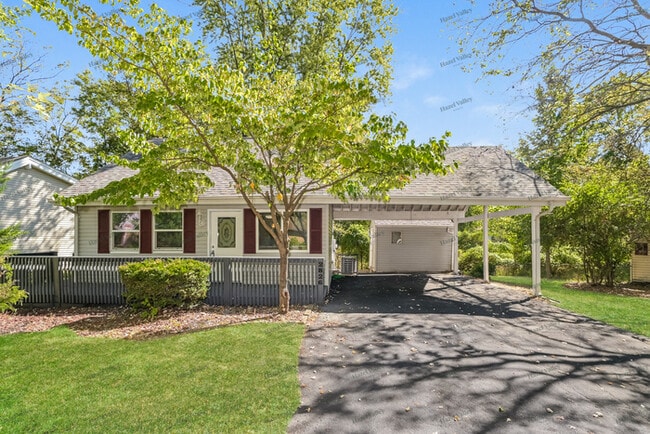 Building Photo - 2826 Dawnview Dr