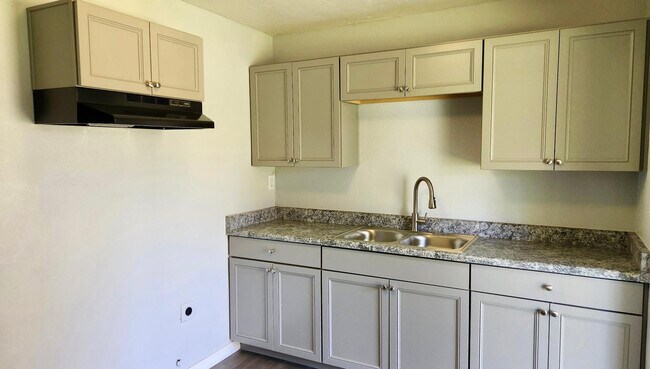 Photo - 2645 W Morten Ave Unit 2