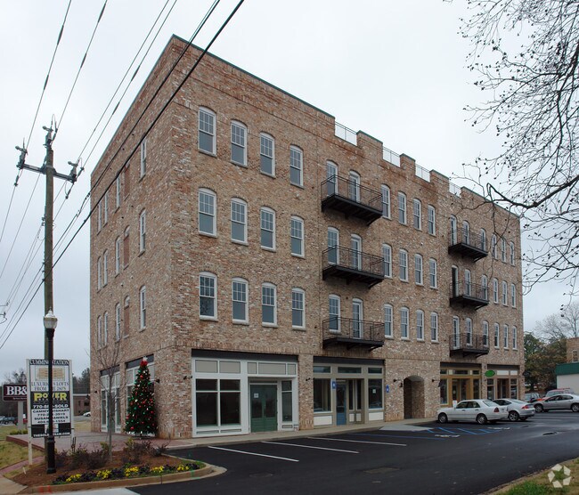 Photo - Cumming Station