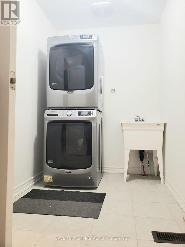 Photo - 33 Gilford St