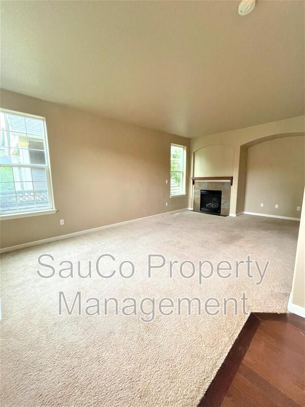 Photo - 3762 SE Oakleaf St