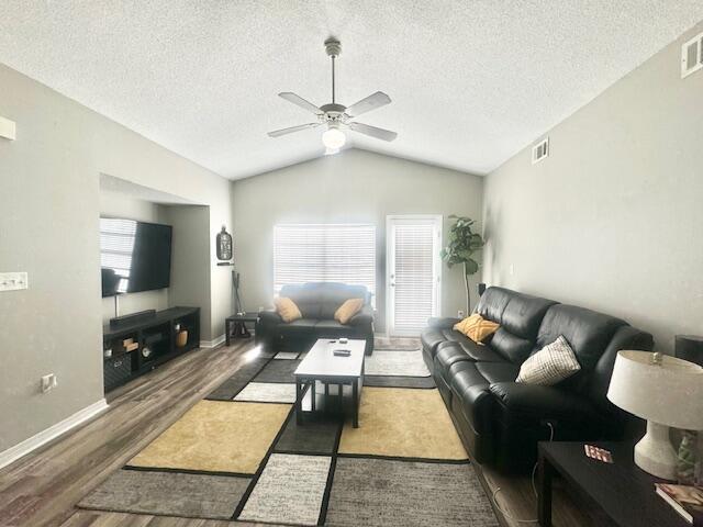 Photo - 1501 Partin Dr N Unit APT 255