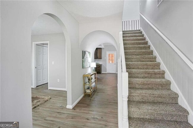 1312 Lake Paradise Rd