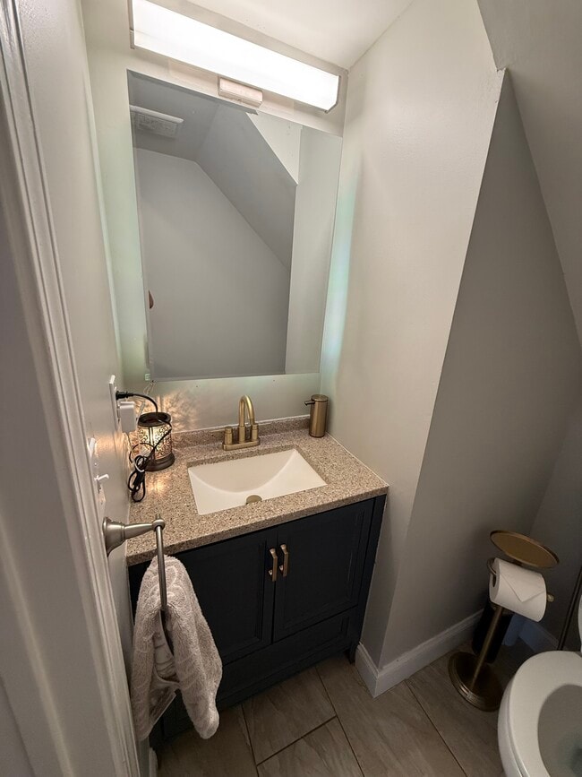 Photo - 36 Renaissance Ln