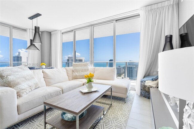 Building Photo - 4010 S Ocean Dr Unit T3609