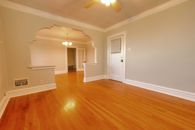 Photo - 3931 Parker Ave Unit 2W