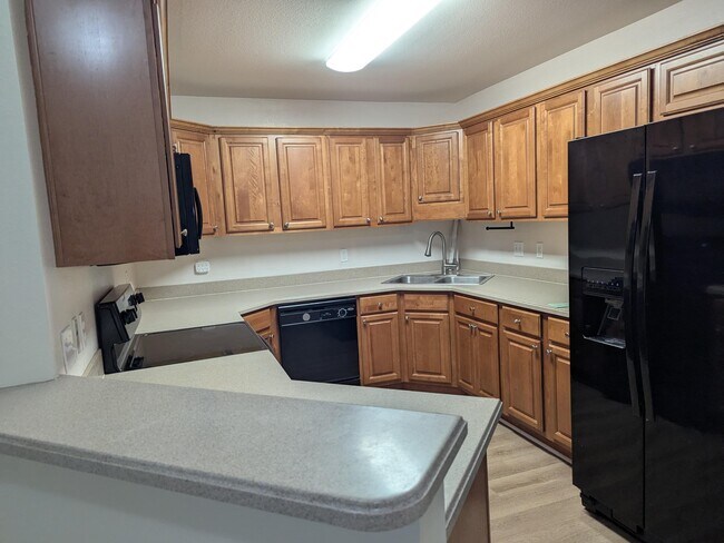 Photo - 2410 Quazar Cir