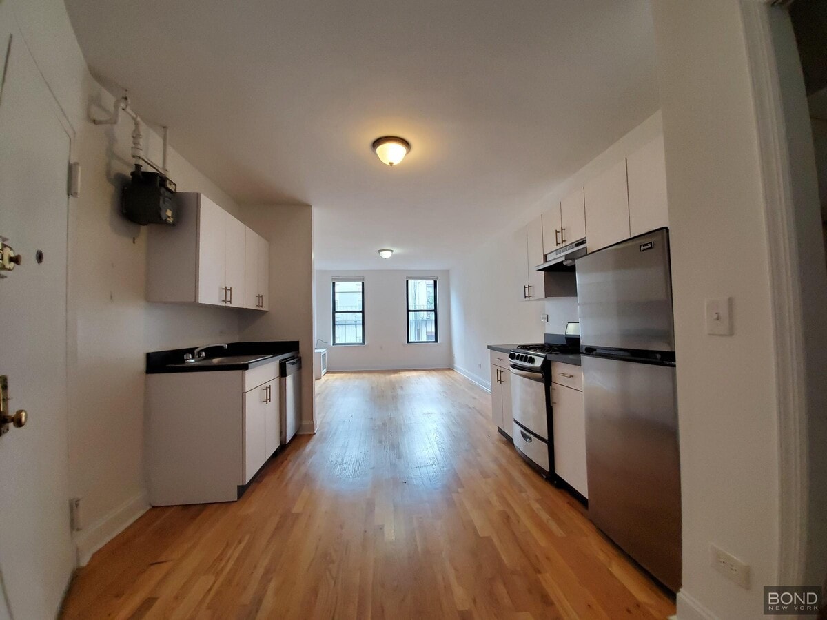 Photo - 226 E 89th St Apartamento Unidad 7