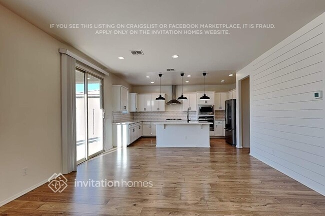 Photo - 2152 W Emrie Ave