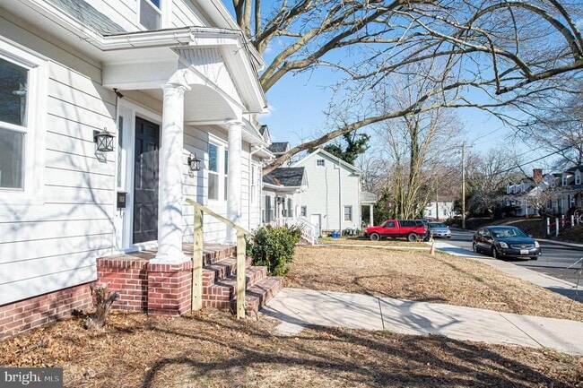 Photo - 417 Winder St