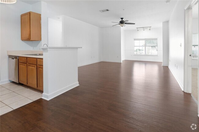 Building Photo - 18430 Bridle Club Dr Unit 18430 Rental