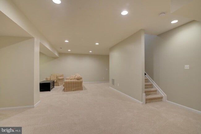 Photo - 1804 Woods Edge Dr NE