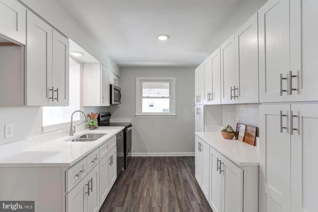 Photo - 2360 Sycamore Rd