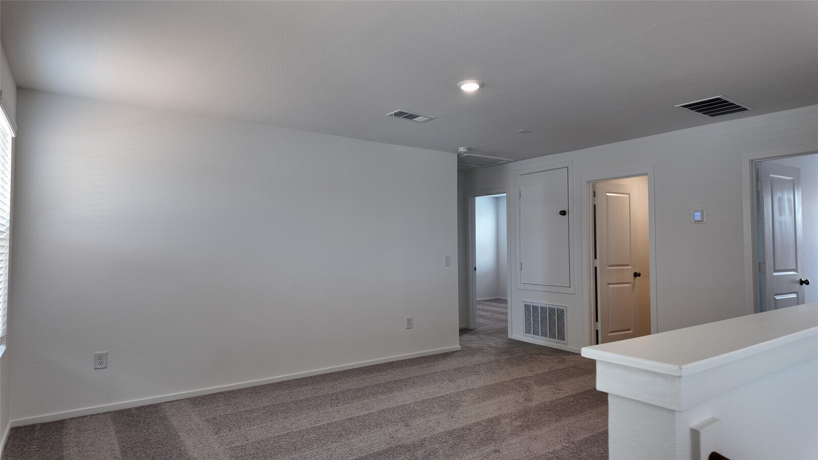 Photo - 15917 English Rose Rd