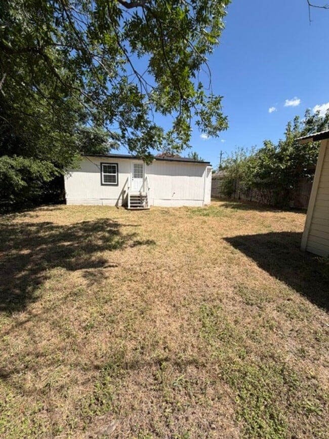 Photo - 2123 Burnett Ave