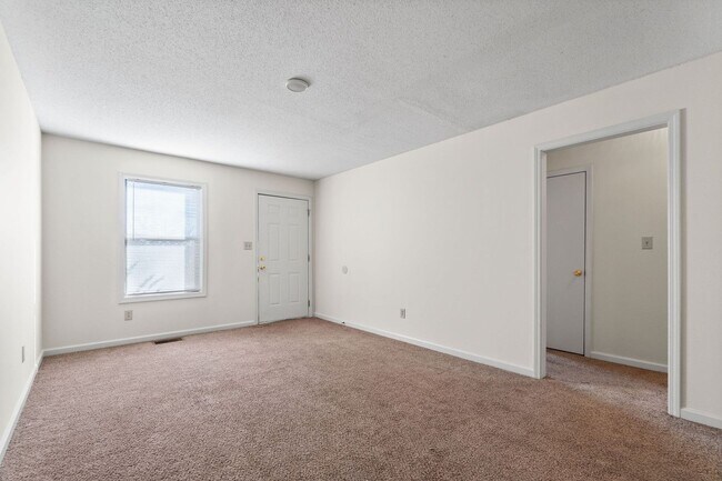 112 Stephanie Dr Unit D