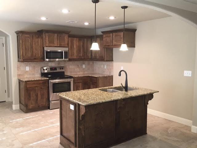 Photo - 2905 SW Tanglewood Ave