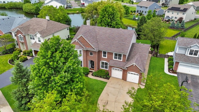 Photo - 322 Hemlock Ln