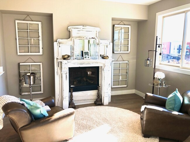 Photo - 1007 Leonard Ln