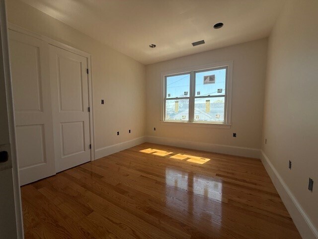 Photo - 243 Malden St Unit 2