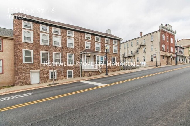 Building Photo - 159 Main St Unit 6