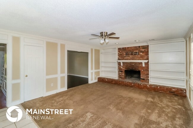 Photo - 7961 Elm Leaf Dr