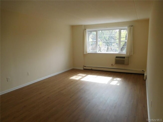 Photo - 2 Consulate Dr Unit 3-E