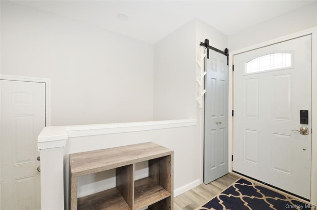 Photo - 3485 Riverside Dr