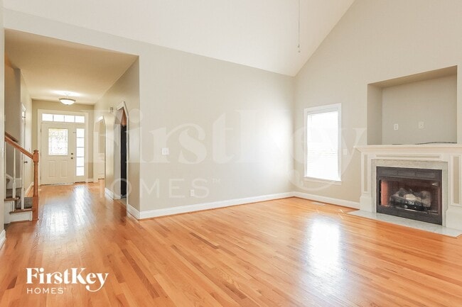 Photo - 85 Great Oak Dr