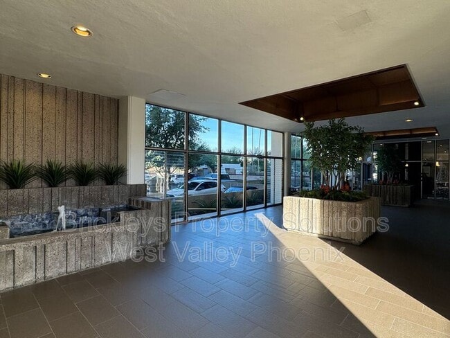 Photo - 2323 N Central Ave Unit 1502