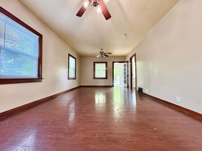 Photo - 1320 Altgeld St