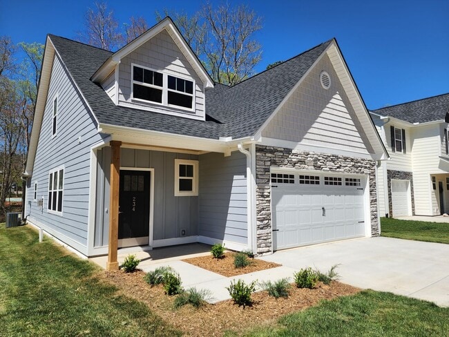 Photo - Black Mountain Rental!