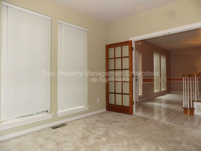 Photo - 10018 Birkenhead Ct