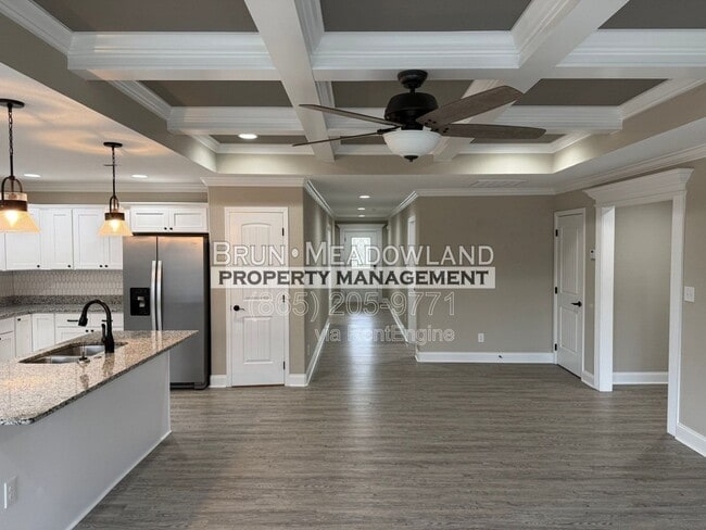 Photo - 3869 Doral Dr