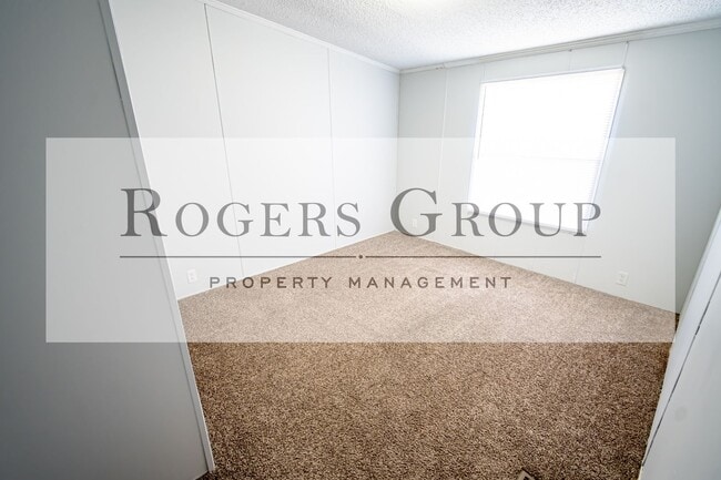 Photo - 1914 Jacksontown Rd